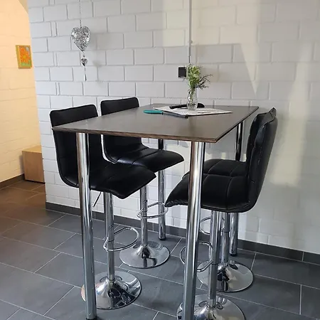 Alte Werkstatt - Monteurwohnung Auf Dem Land 아파트 *